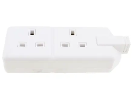 Masterplug White 13A 2 Gang HD Rubber Trailing Socket ELS132W-01